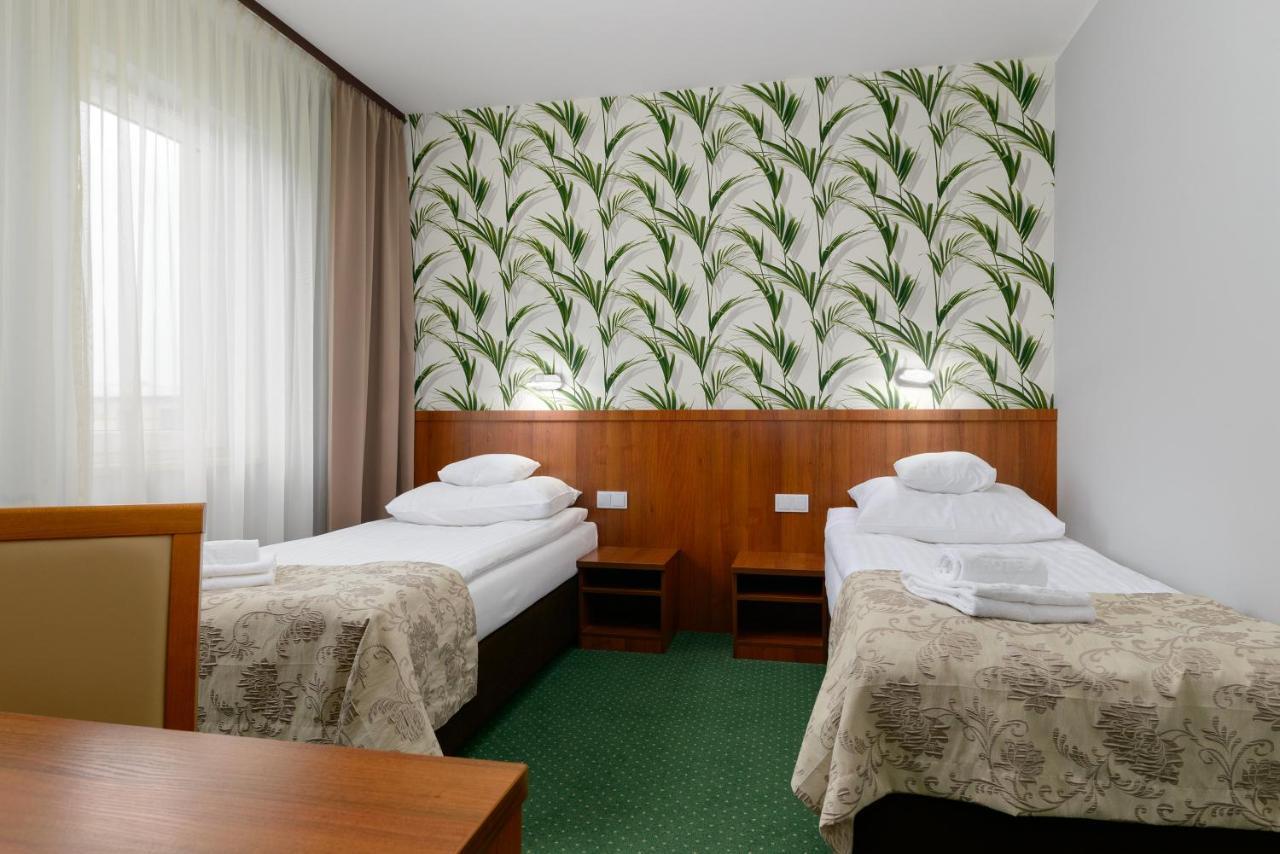 Hotel Zielony Poznan Exterior foto